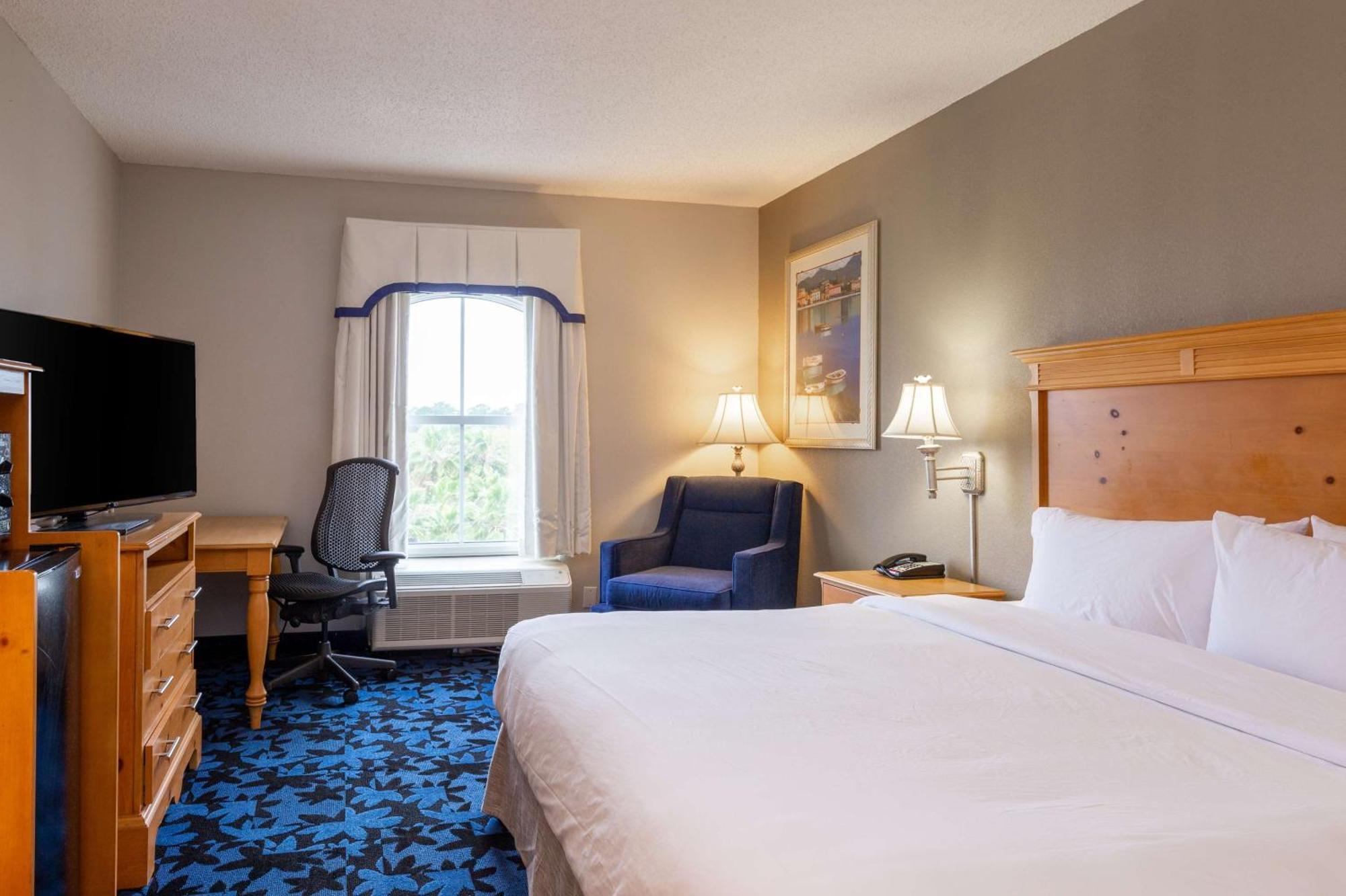Hampton Inn & Suites Jacksonville Deerwood Park Bagian luar foto