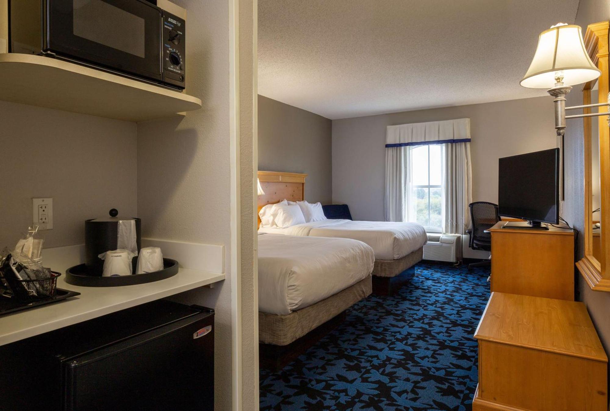 Hampton Inn & Suites Jacksonville Deerwood Park Bagian luar foto